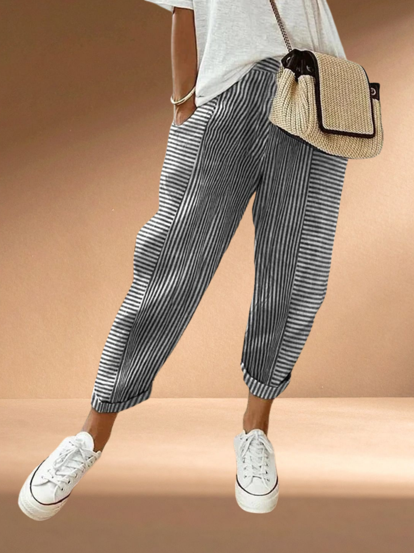 Roah | Striped Relaxed Trousers