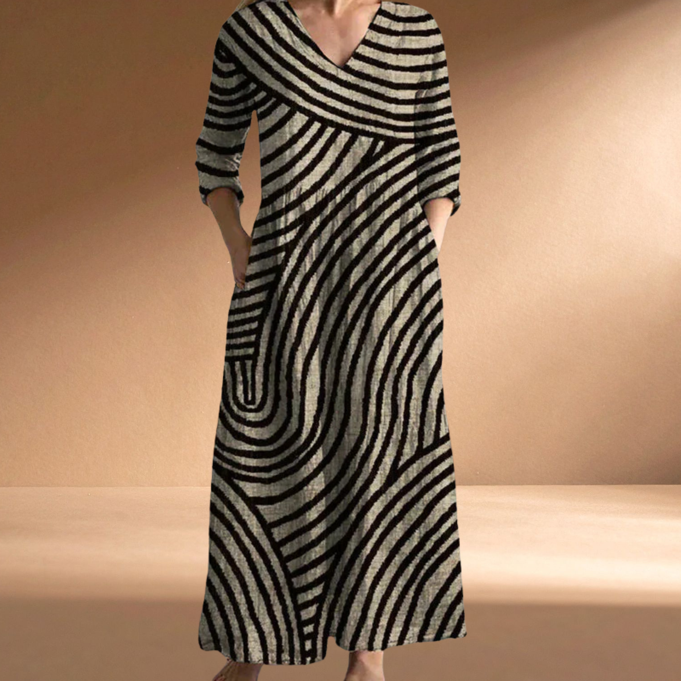 Kylie | Flattering Chic Dress