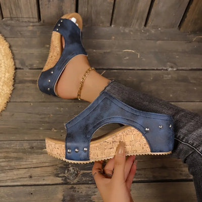 Ciera | Cork Wedges