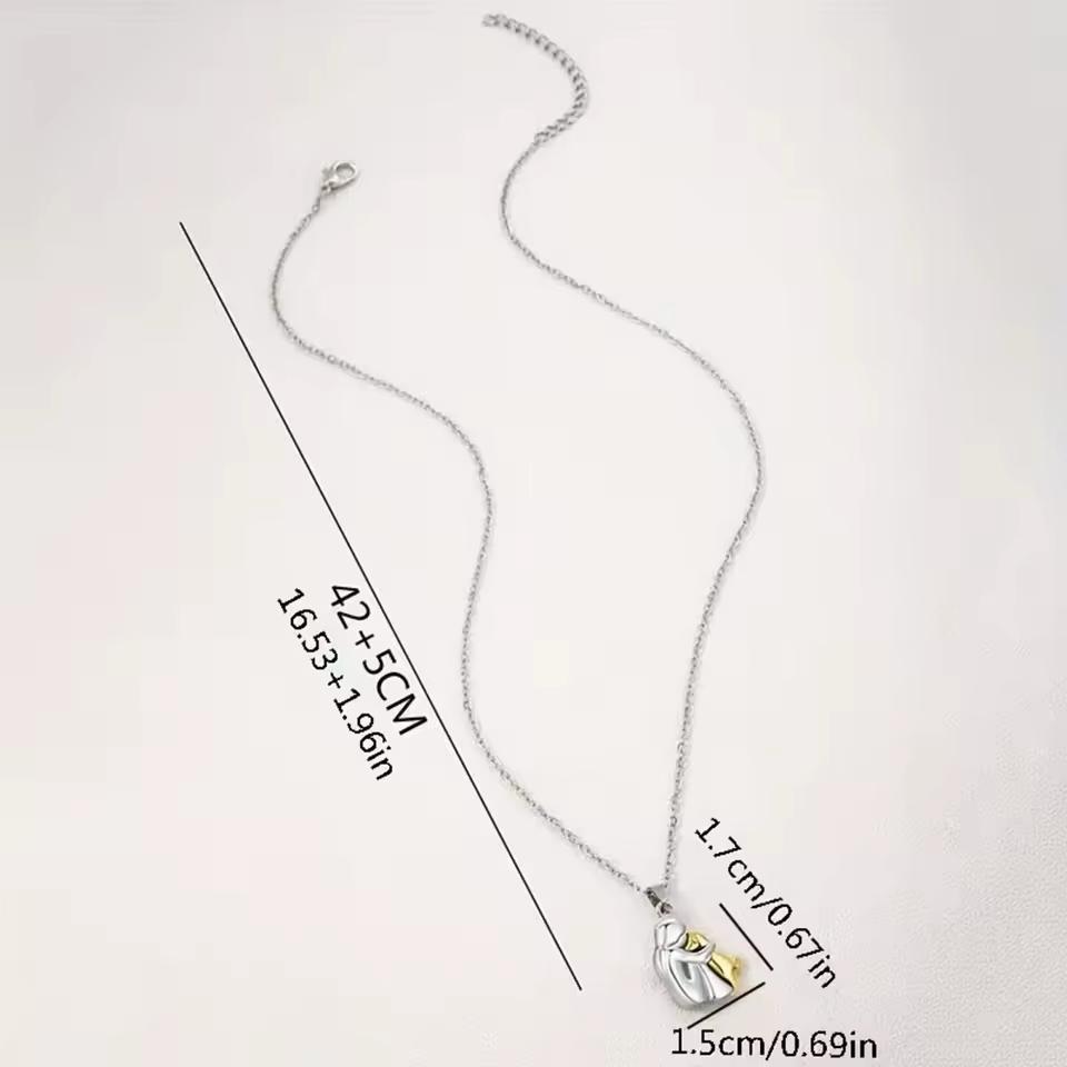 Waverly | Dog Embrace Necklace